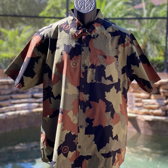 Lrg Shirts Lrg Mens Camo Short Sleeve Button Up Poshmark